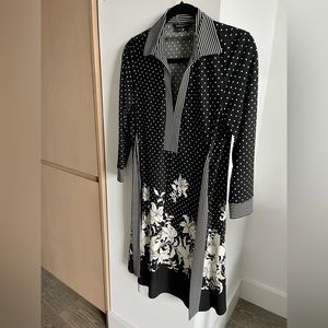 BCBG MAXAZRIA- Black/White Collared Long Sleeve Floral Belted Flowy Dress (S)